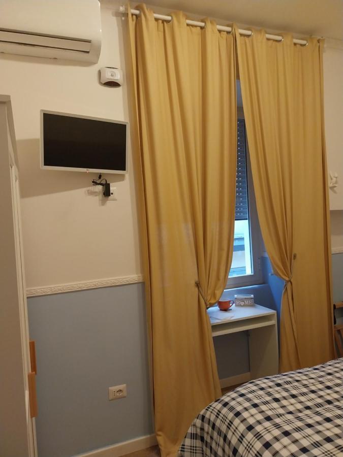 Fra&Fra'S Home Nel Cuore Del Centro Storico Di Napoli Esterno foto